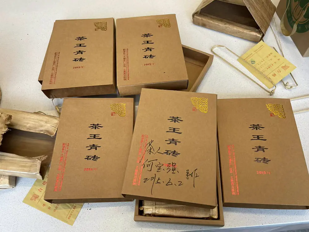 石家庄回收今大福普洱茶2015年生茶熟茶